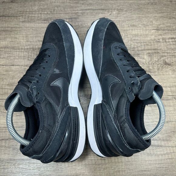 Nike~Boy’s~Waffle One (DC0481-001) Black Running Sneakers~Size 7Y - Picture 6 of 8